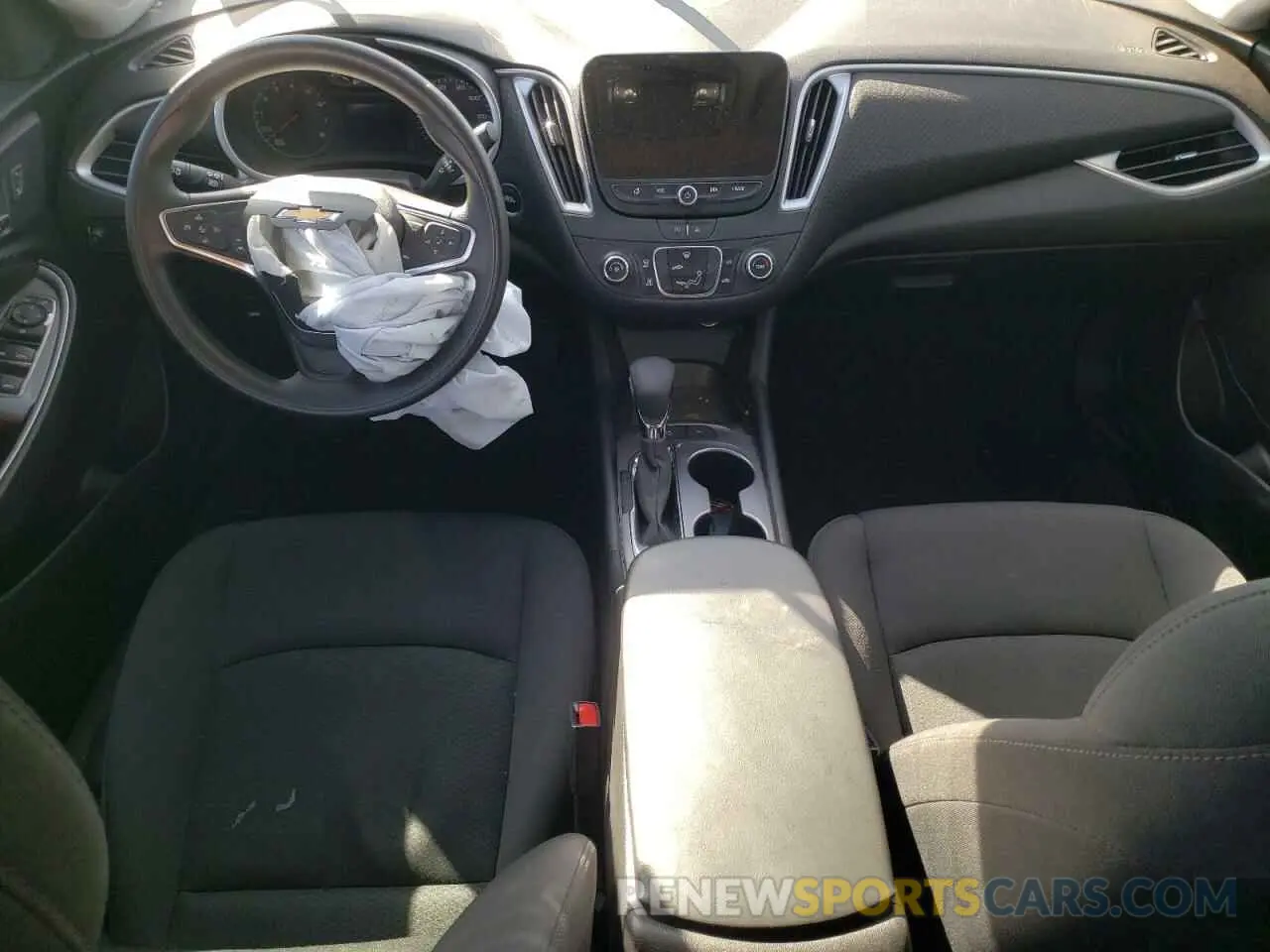 8 fotografías del automóvil dañado 1G1ZB5ST0RF145404 CHEVROLET MALIBU 2024