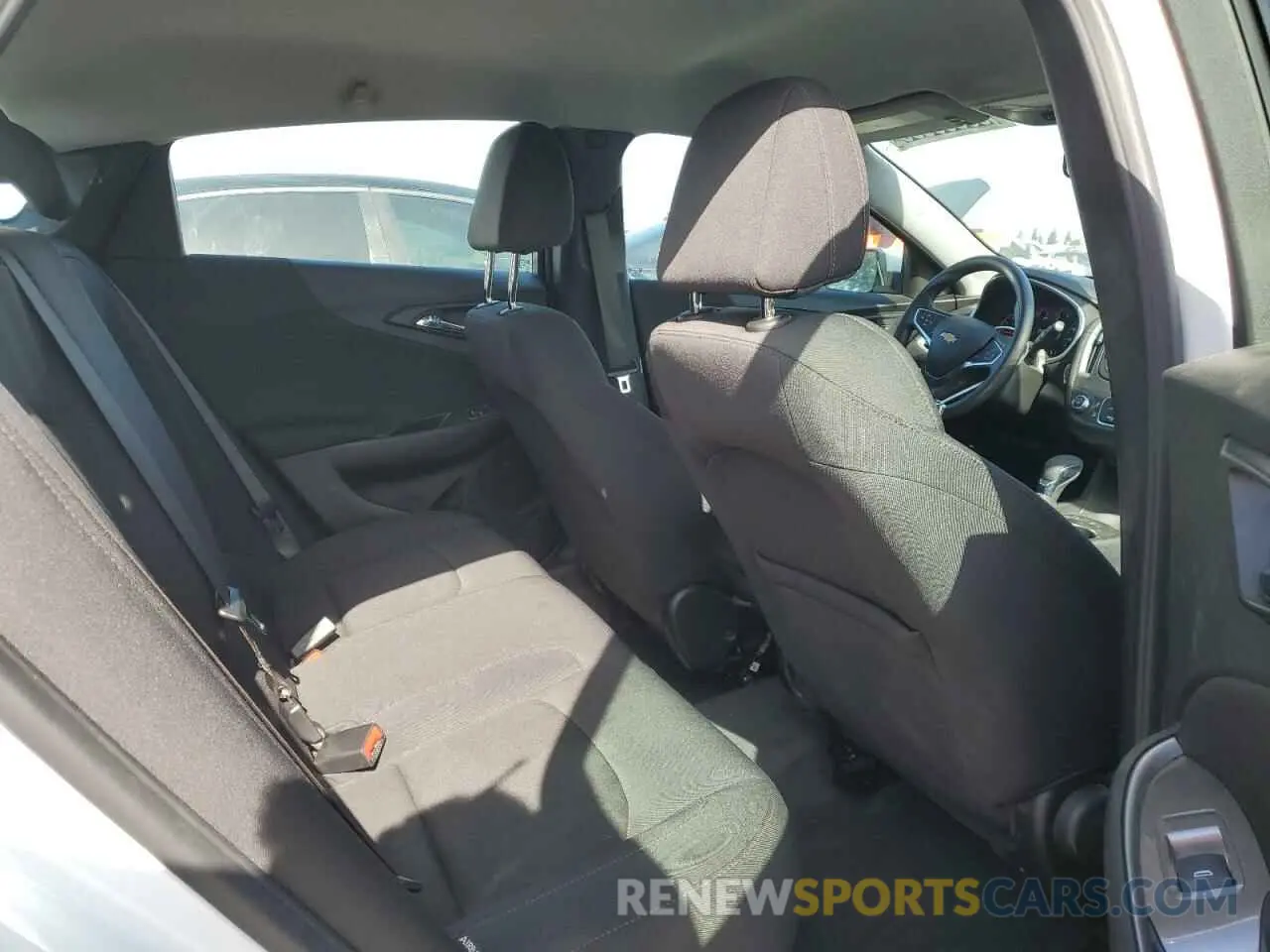 10 fotografías del automóvil dañado 1G1ZB5ST0RF184574 CHEVROLET MALIBU 2024