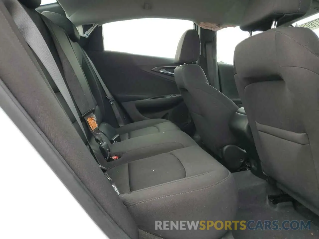 11 fotografías del automóvil dañado 1G1ZB5ST9RF105015 CHEVROLET MALIBU 2024