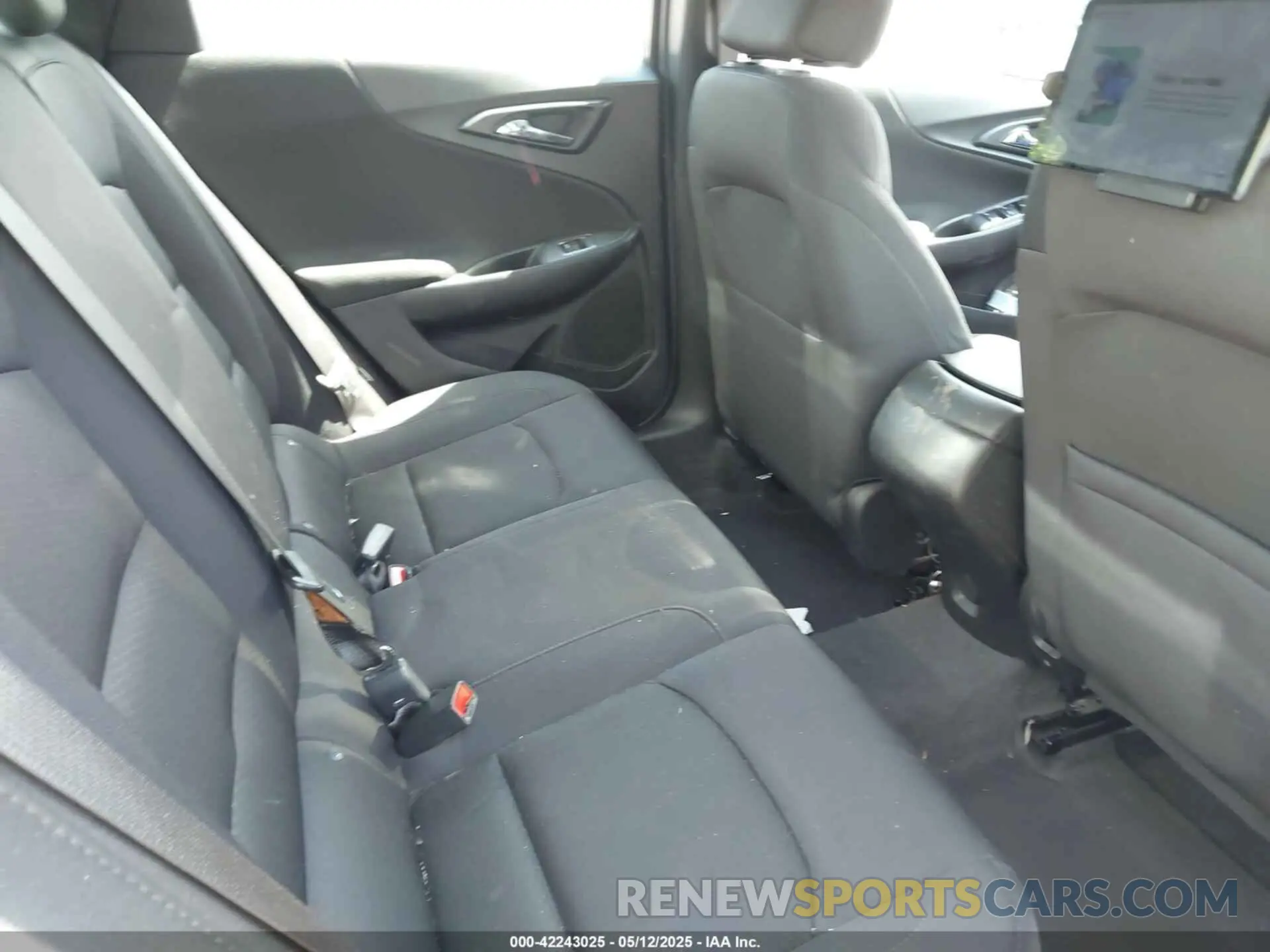8 fotografías del automóvil dañado 1G1ZC5ST2RF232265 CHEVROLET MALIBU 2024