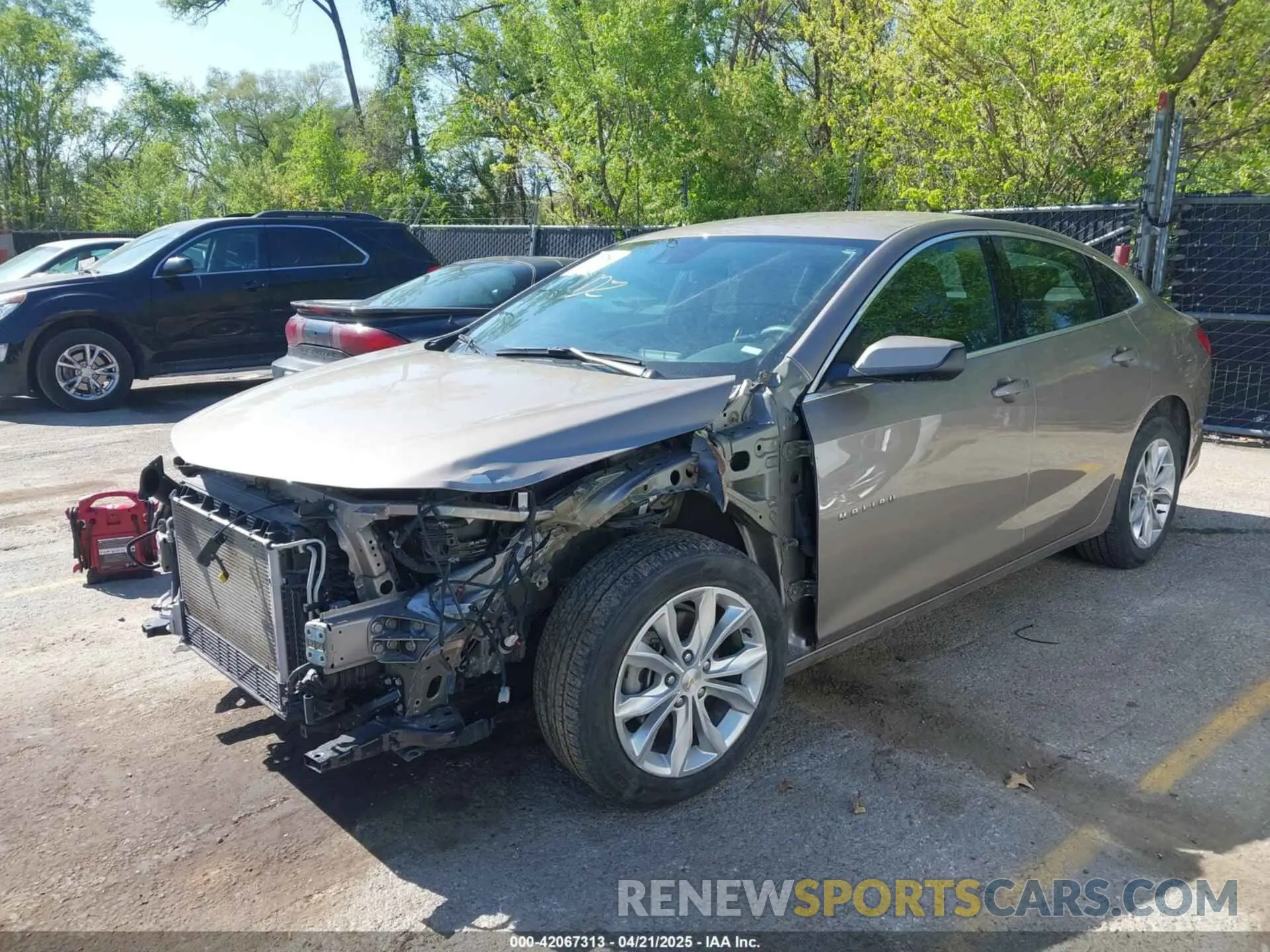 2 fotografías del automóvil dañado 1G1ZD5ST0RF131349 CHEVROLET MALIBU 2024