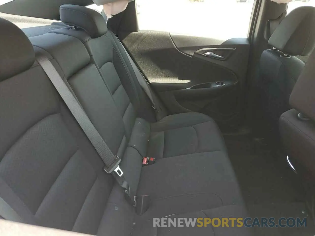 10 fotografías del automóvil dañado 1G1ZD5ST0RF173892 CHEVROLET MALIBU 2024