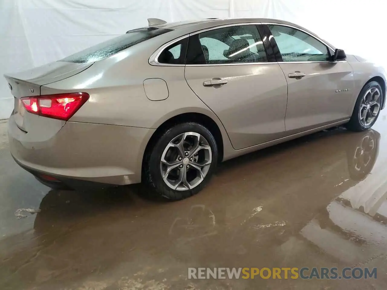 3 fotografías del automóvil dañado 1G1ZD5ST0RF201884 CHEVROLET MALIBU 2024