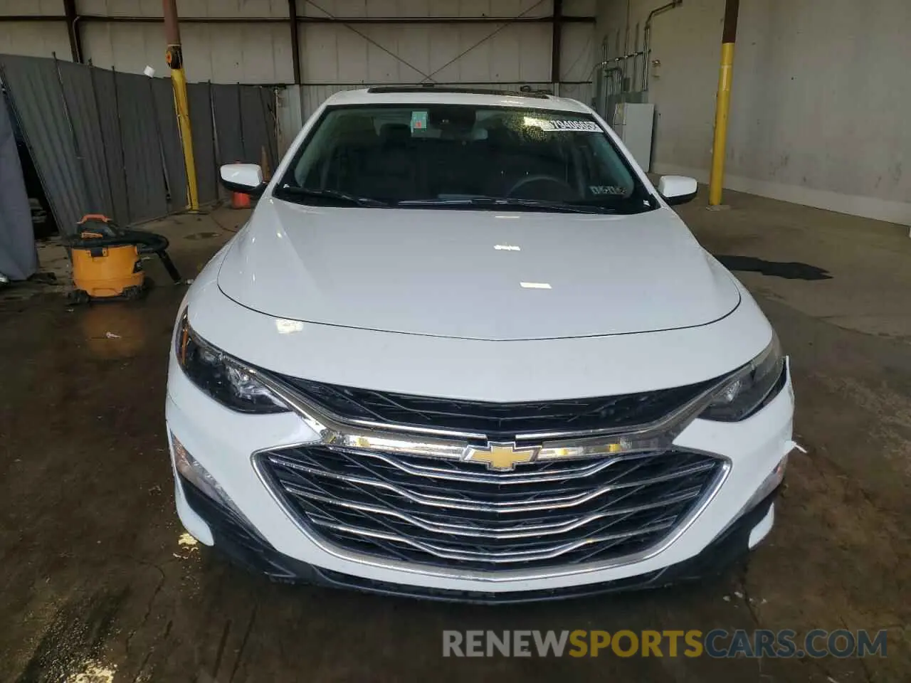5 fotografías del automóvil dañado 1G1ZD5ST0RF204042 CHEVROLET MALIBU 2024