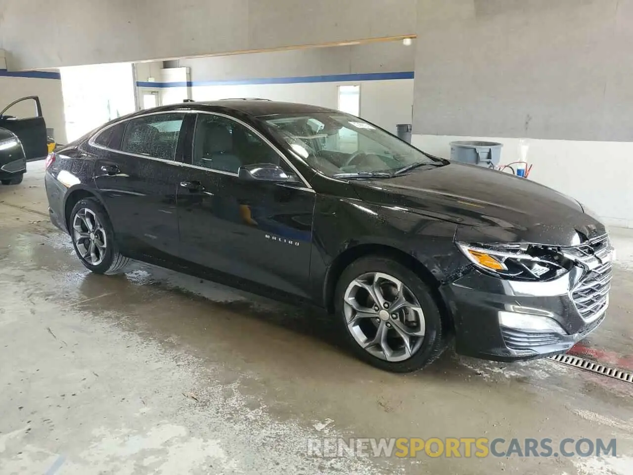4 fotografías del automóvil dañado 1G1ZD5ST0RF205305 CHEVROLET MALIBU 2024