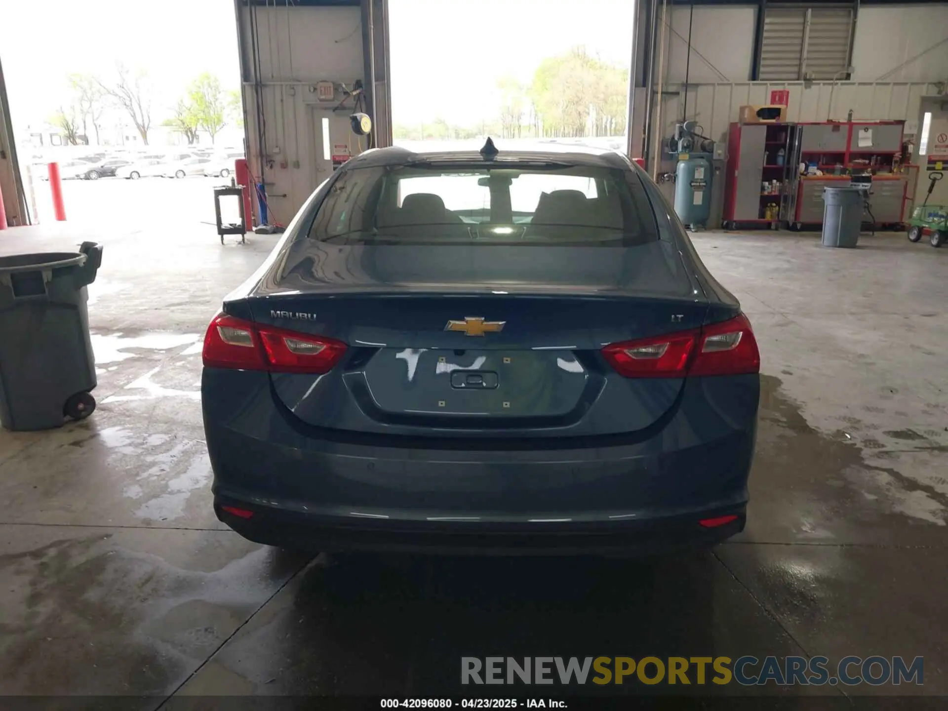 17 fotografías del automóvil dañado 1G1ZD5ST0RF218782 CHEVROLET MALIBU 2024