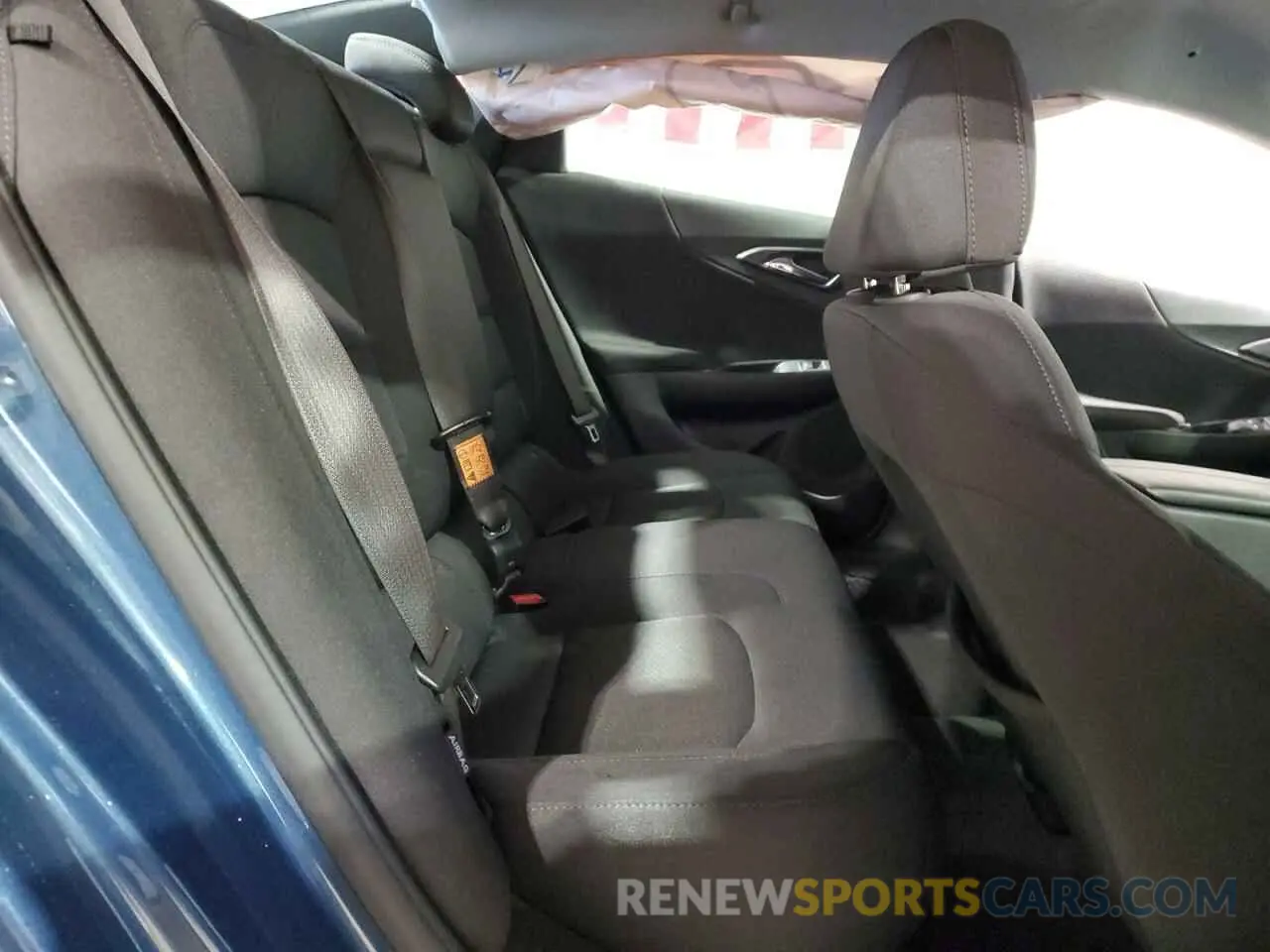 10 fotografías del automóvil dañado 1G1ZD5ST0RF233735 CHEVROLET MALIBU 2024