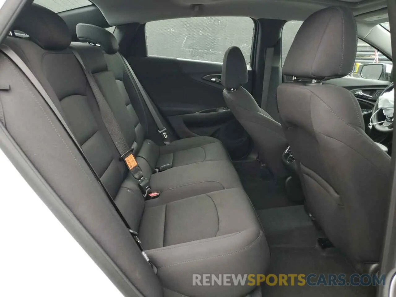 10 fotografías del automóvil dañado 1G1ZD5ST0RF245805 CHEVROLET MALIBU 2024