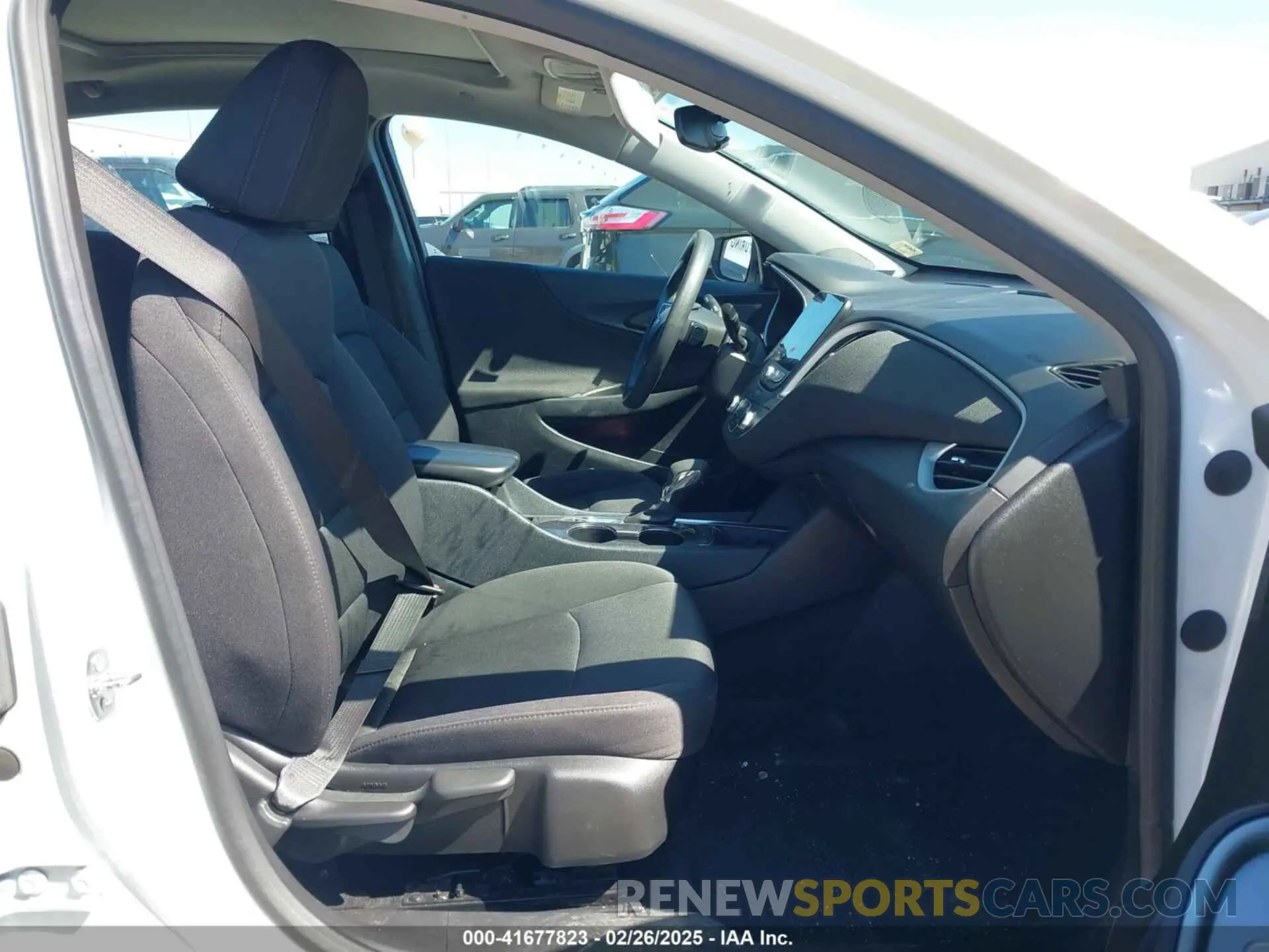 5 fotografías del automóvil dañado 1G1ZD5ST1RF109716 CHEVROLET MALIBU 2024