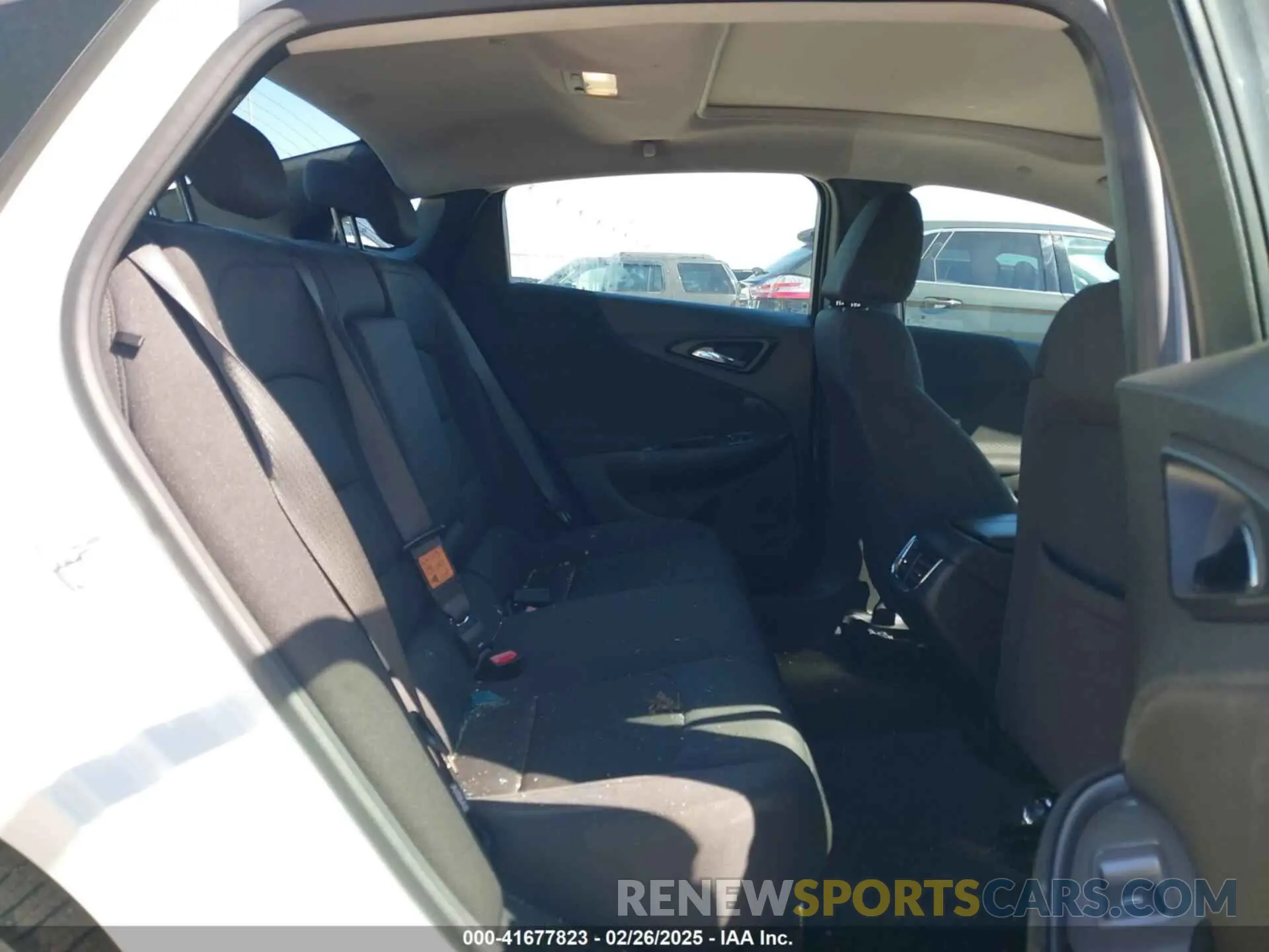 8 fotografías del automóvil dañado 1G1ZD5ST1RF109716 CHEVROLET MALIBU 2024