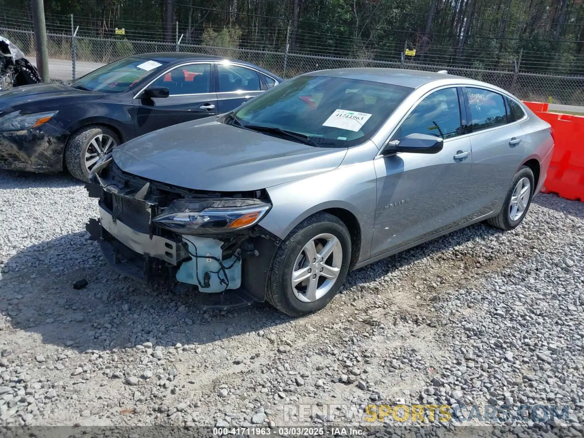 2 fotografías del automóvil dañado 1G1ZD5ST1RF118643 CHEVROLET MALIBU 2024