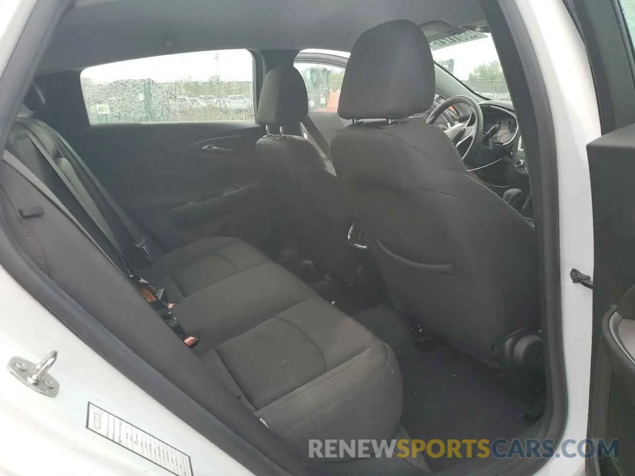 10 fotografías del automóvil dañado 1G1ZD5ST1RF146989 CHEVROLET MALIBU 2024