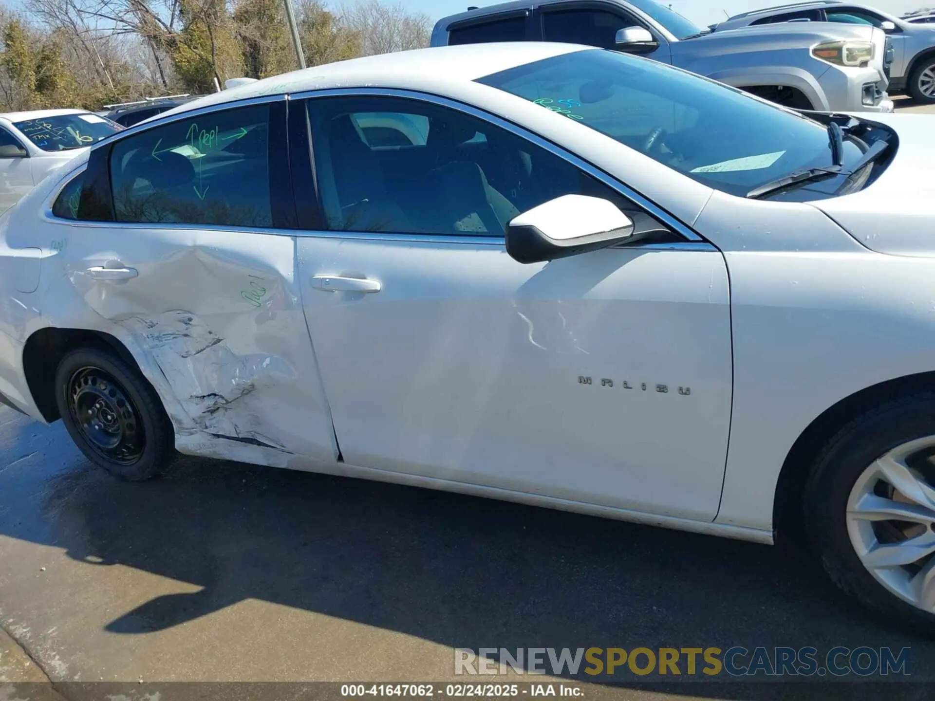 13 fotografías del automóvil dañado 1G1ZD5ST1RF194914 CHEVROLET MALIBU 2024