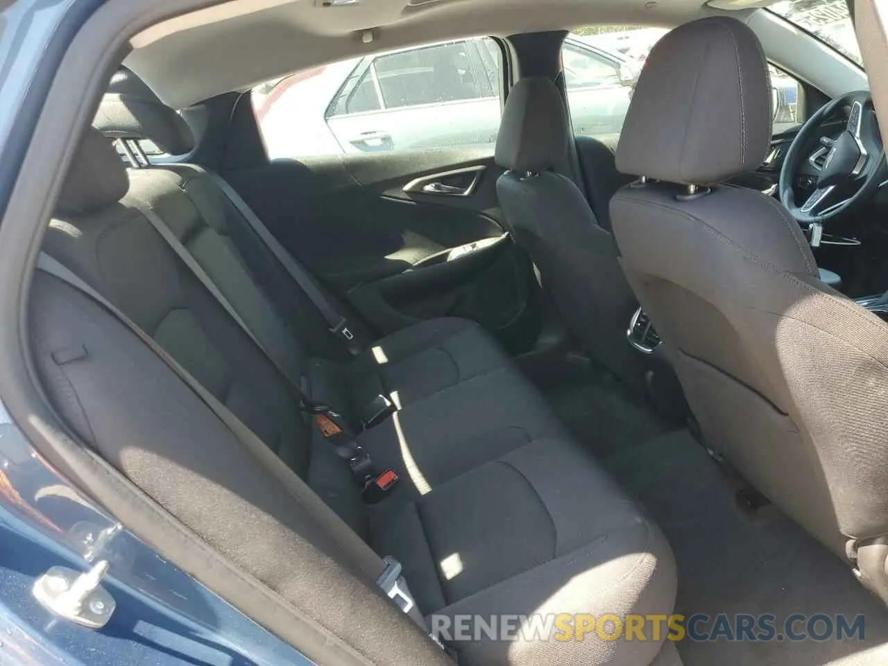 10 fotografías del automóvil dañado 1G1ZD5ST1RF228673 CHEVROLET MALIBU 2024
