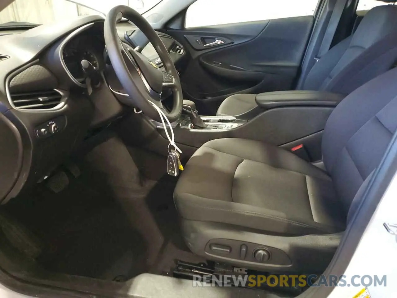 7 fotografías del automóvil dañado 1G1ZD5ST1RF231699 CHEVROLET MALIBU 2024