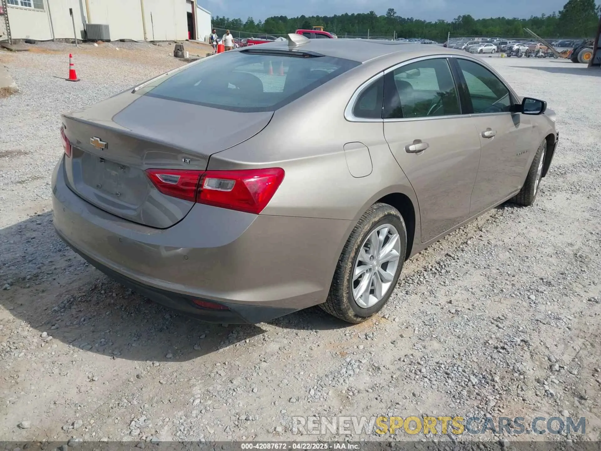4 fotografías del automóvil dañado 1G1ZD5ST2RF128050 CHEVROLET MALIBU 2024