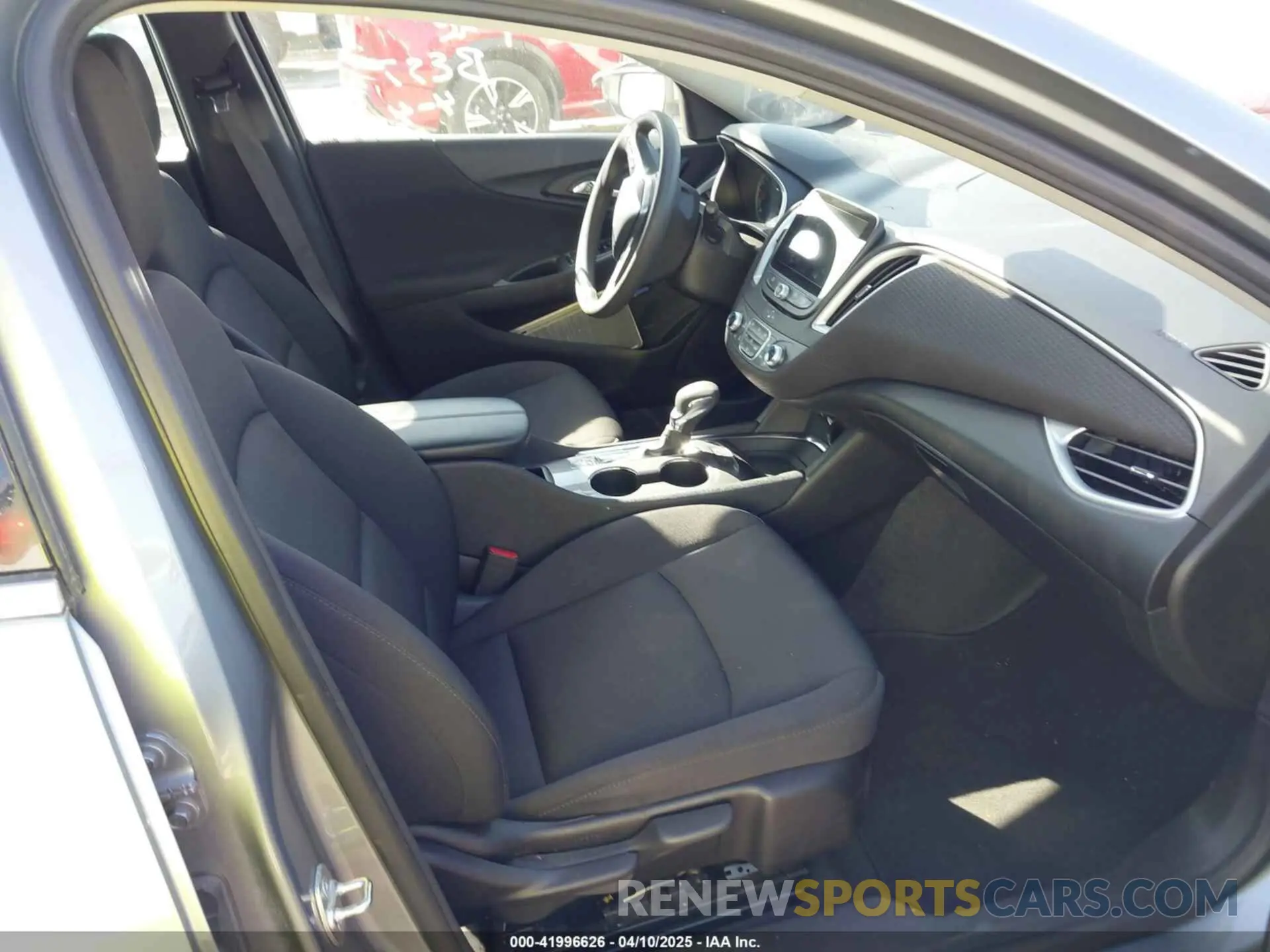 5 fotografías del automóvil dañado 1G1ZD5ST2RF167690 CHEVROLET MALIBU 2024