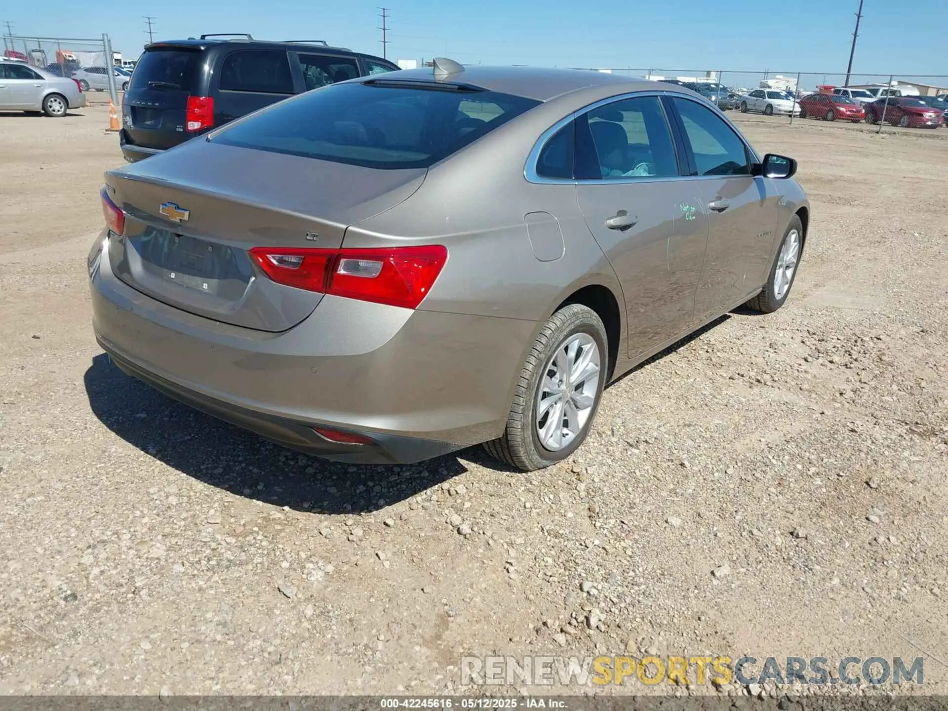4 fotografías del automóvil dañado 1G1ZD5ST3RF117168 CHEVROLET MALIBU 2024