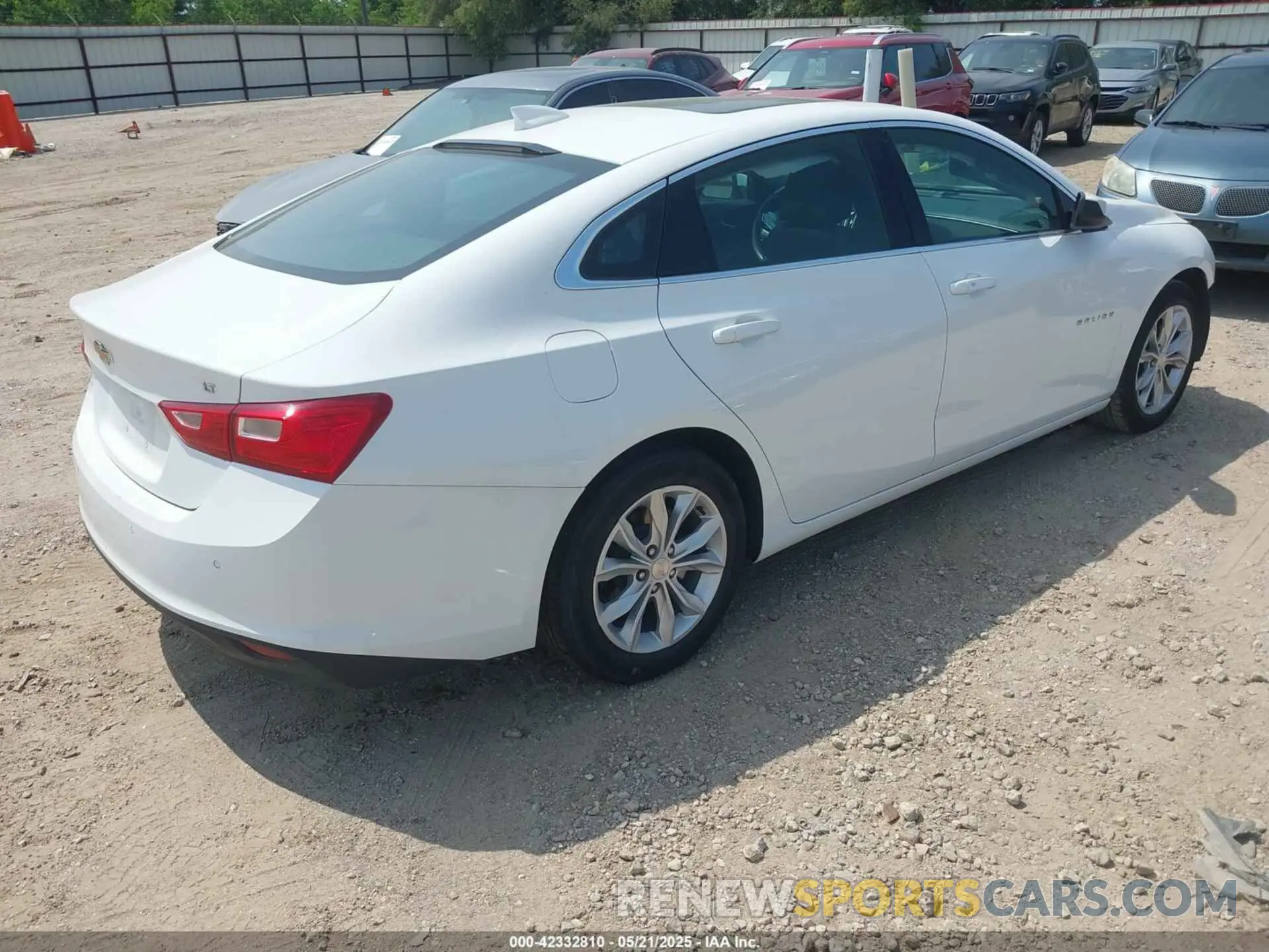 4 fotografías del automóvil dañado 1G1ZD5ST3RF121091 CHEVROLET MALIBU 2024