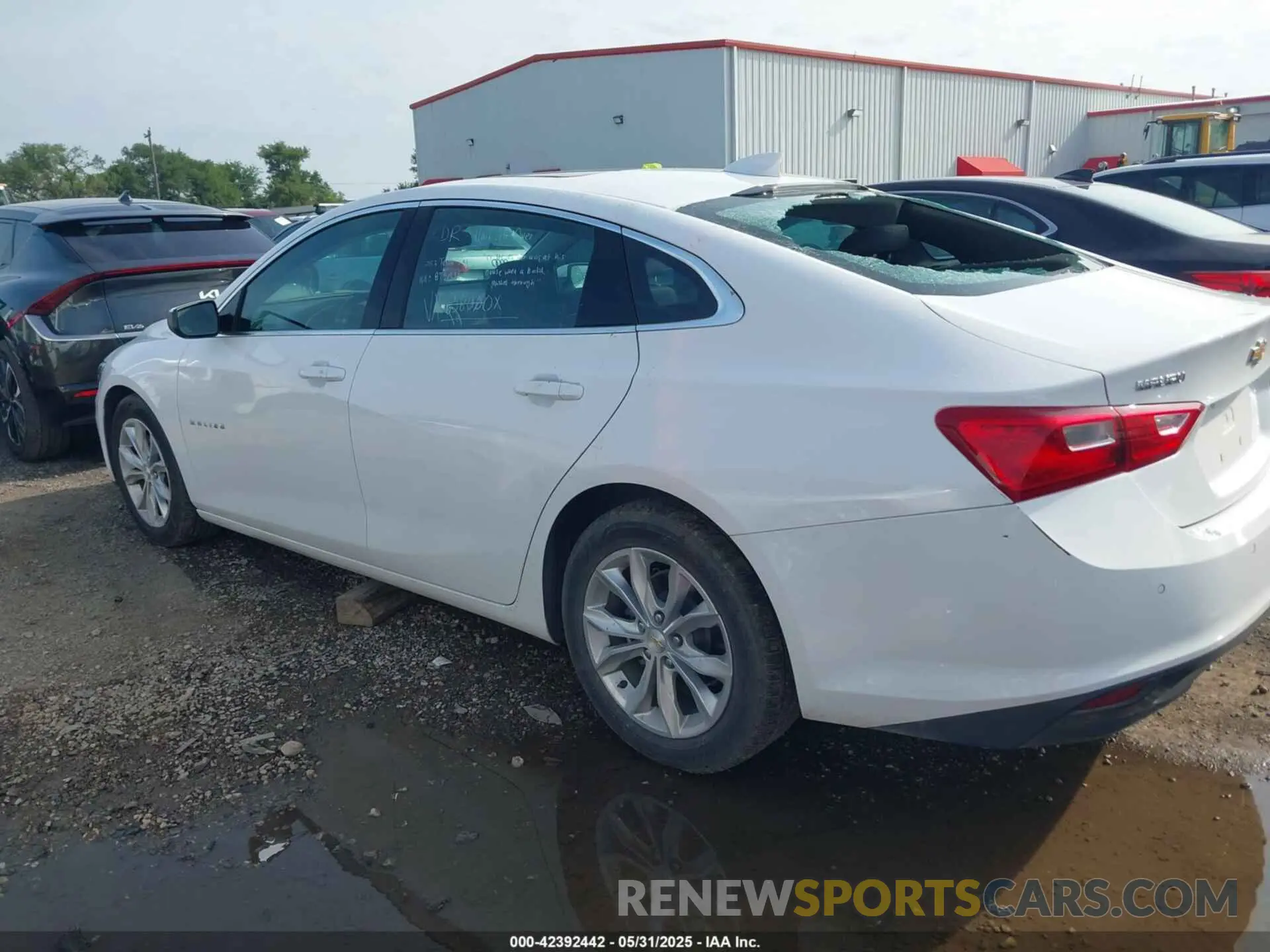 3 fotografías del automóvil dañado 1G1ZD5ST3RF124492 CHEVROLET MALIBU 2024