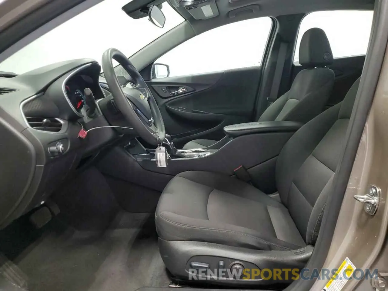 7 fotografías del automóvil dañado 1G1ZD5ST3RF126744 CHEVROLET MALIBU 2024