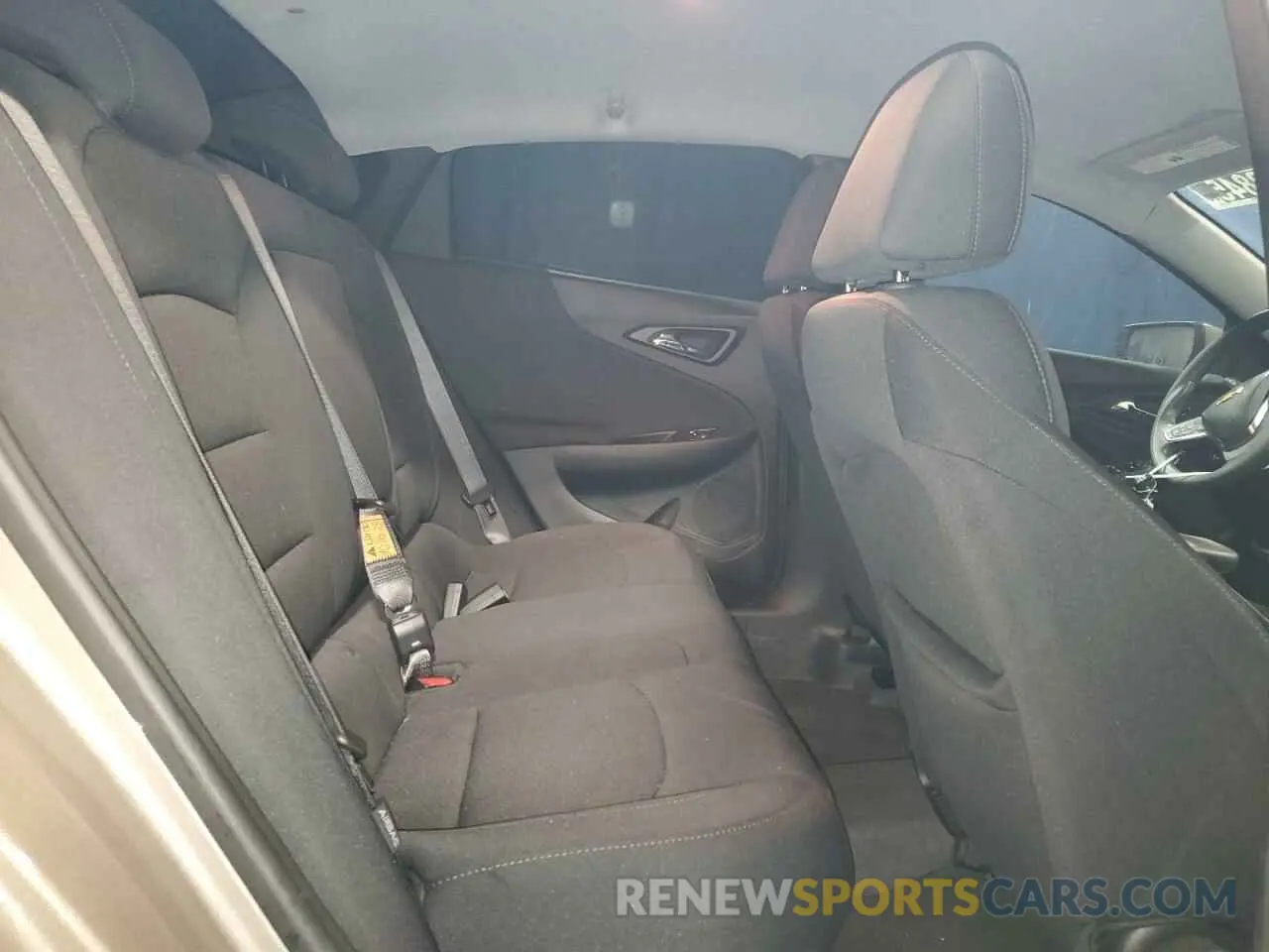 10 fotografías del automóvil dañado 1G1ZD5ST3RF154415 CHEVROLET MALIBU 2024