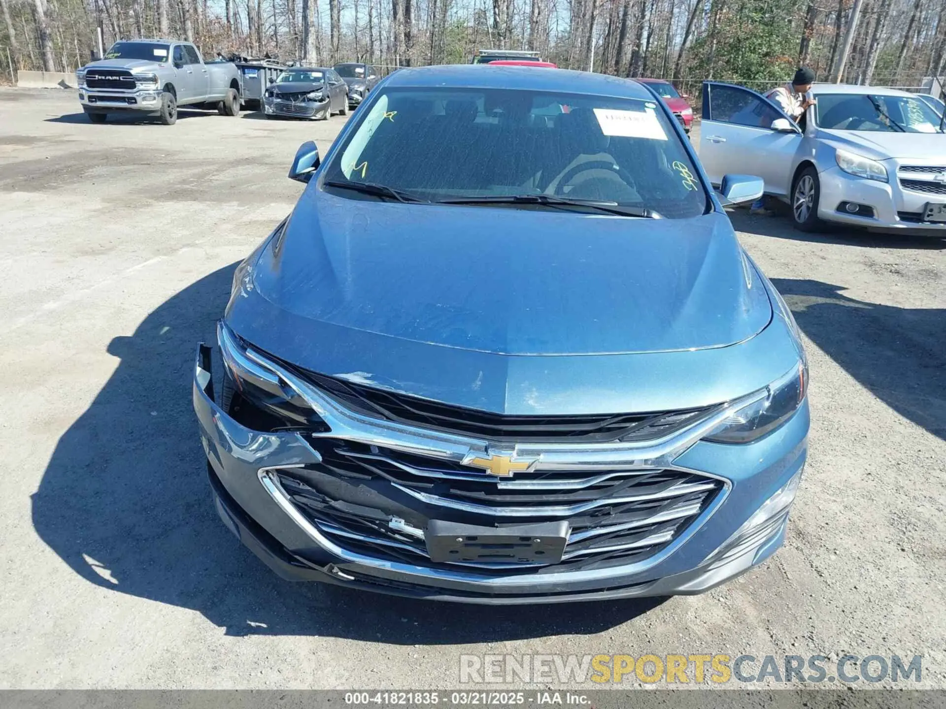 12 fotografías del automóvil dañado 1G1ZD5ST3RF249217 CHEVROLET MALIBU 2024