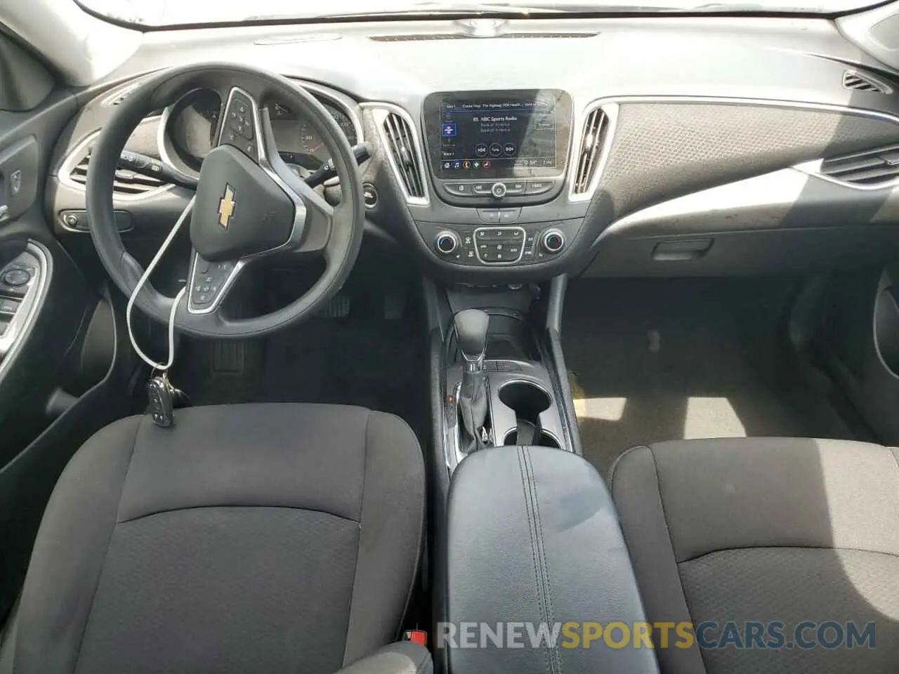 8 fotografías del automóvil dañado 1G1ZD5ST4RF200382 CHEVROLET MALIBU 2024