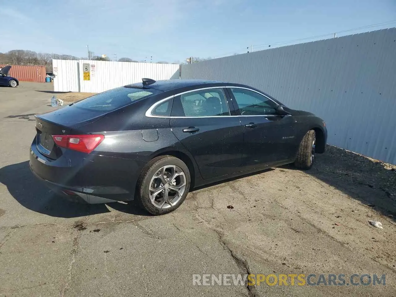 3 fotografías del automóvil dañado 1G1ZD5ST4RF203637 CHEVROLET MALIBU 2024