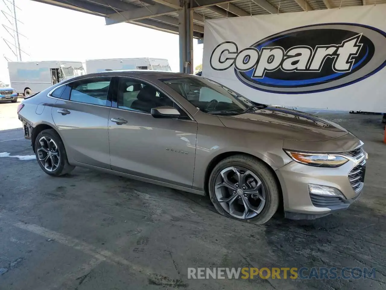 4 fotografías del automóvil dañado 1G1ZD5ST4RF208577 CHEVROLET MALIBU 2024