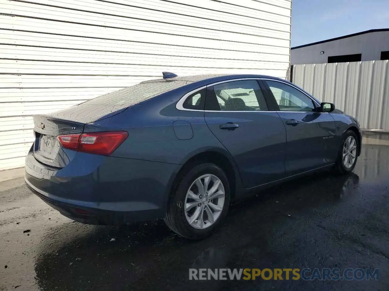 3 fotografías del automóvil dañado 1G1ZD5ST4RF232619 CHEVROLET MALIBU 2024