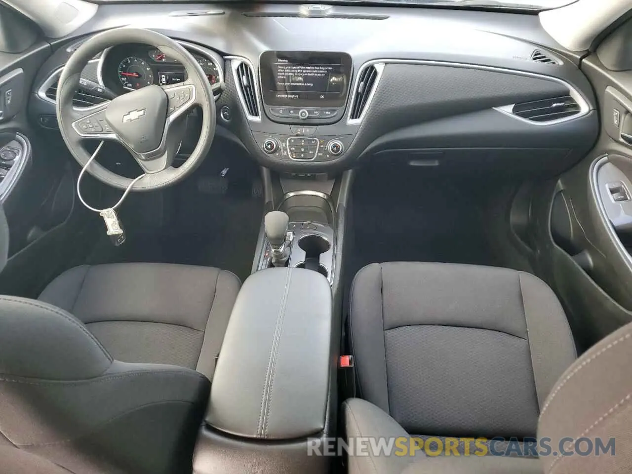 8 fotografías del automóvil dañado 1G1ZD5ST4RF232619 CHEVROLET MALIBU 2024