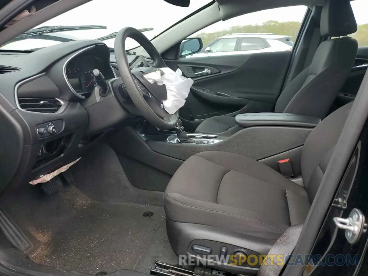 7 fotografías del automóvil dañado 1G1ZD5ST4RF240400 CHEVROLET MALIBU 2024