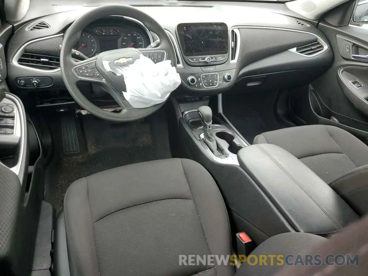 8 fotografías del automóvil dañado 1G1ZD5ST4RF240400 CHEVROLET MALIBU 2024