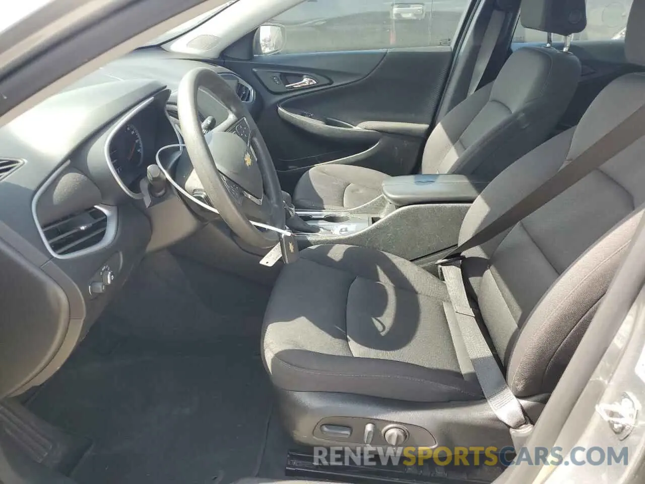 7 fotografías del automóvil dañado 1G1ZD5ST5RF131721 CHEVROLET MALIBU 2024