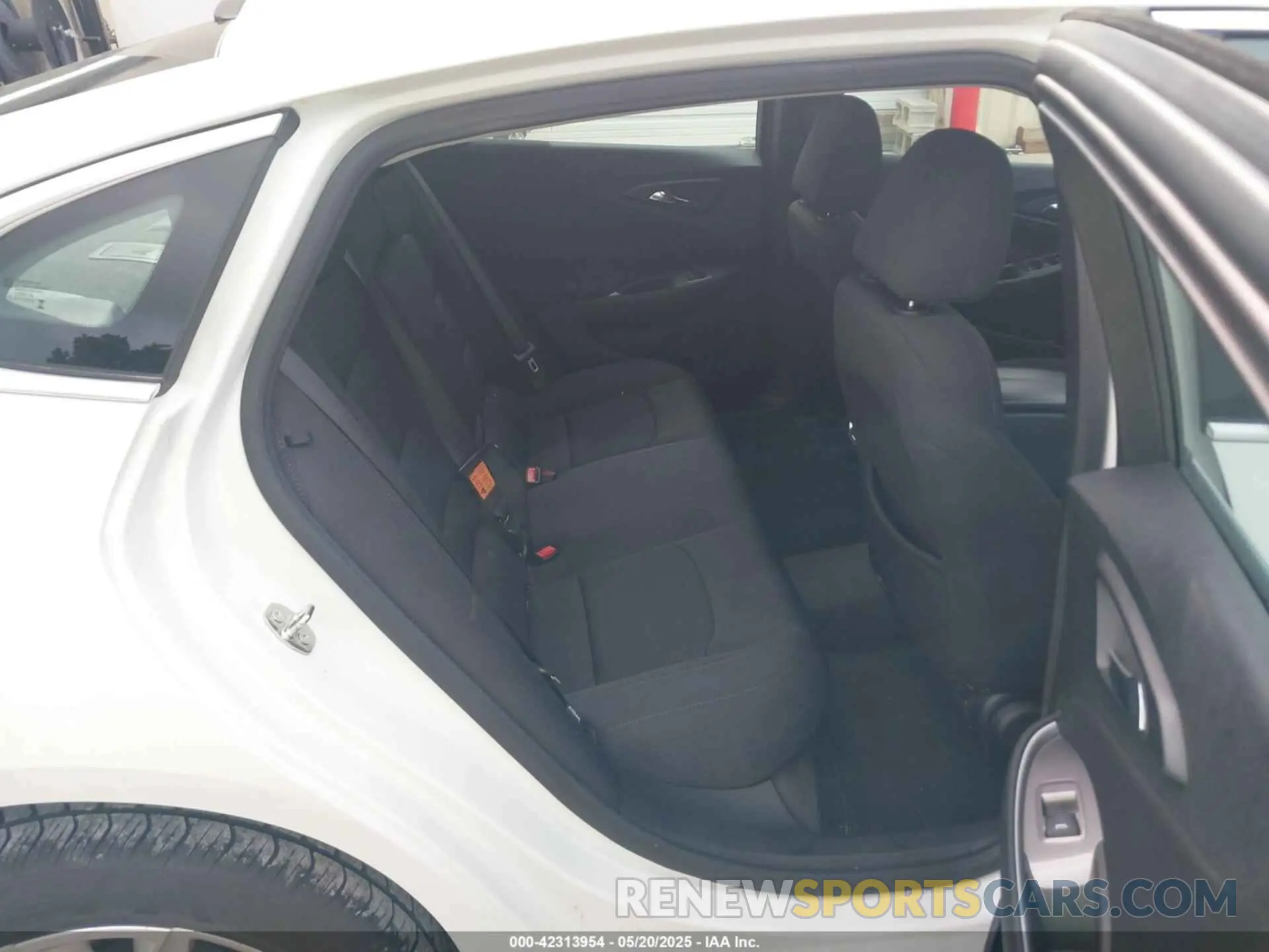 8 fotografías del automóvil dañado 1G1ZD5ST6RF143392 CHEVROLET MALIBU 2024