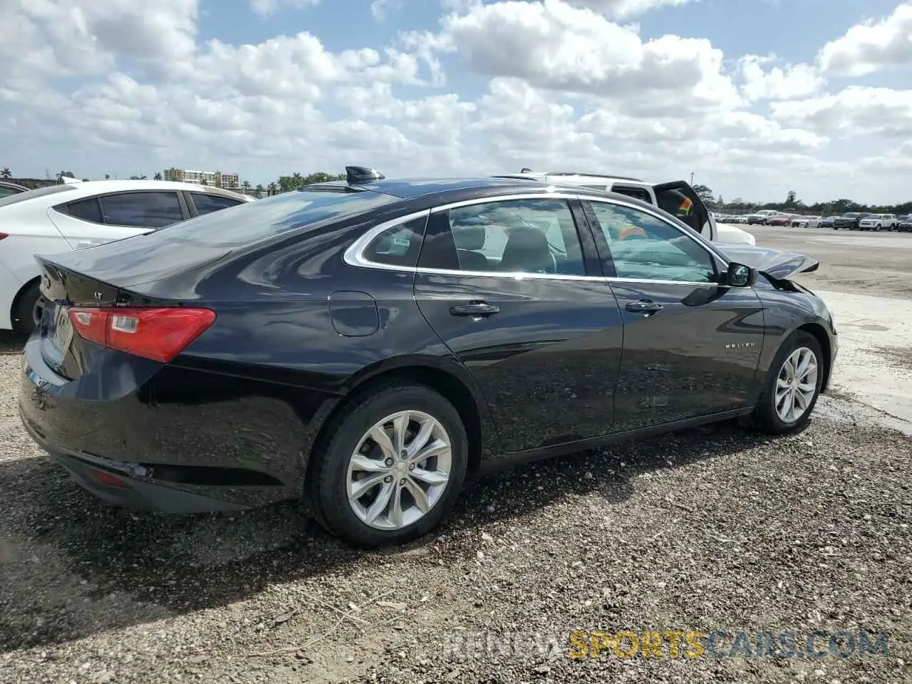 3 fotografías del automóvil dañado 1G1ZD5ST7RF119442 CHEVROLET MALIBU 2024