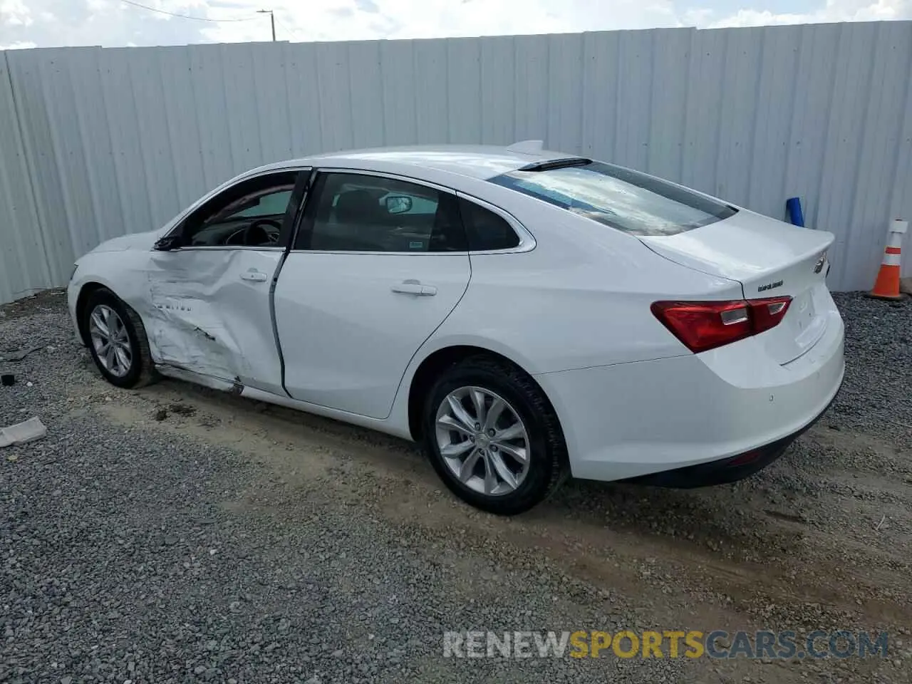 2 fotografías del automóvil dañado 1G1ZD5ST7RF132210 CHEVROLET MALIBU 2024