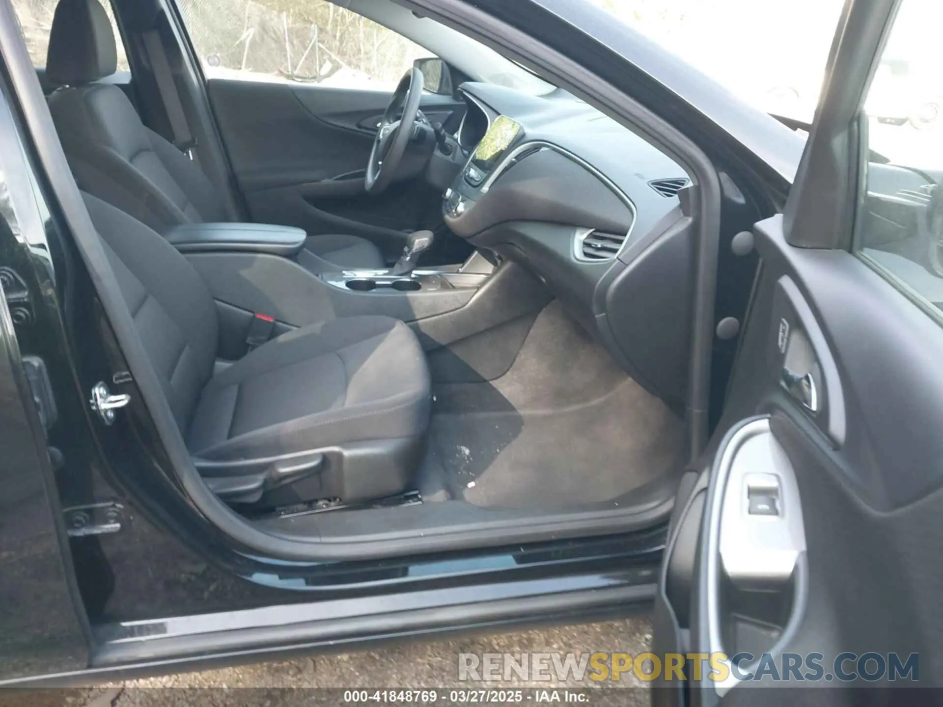 5 fotografías del automóvil dañado 1G1ZD5ST7RF147211 CHEVROLET MALIBU 2024