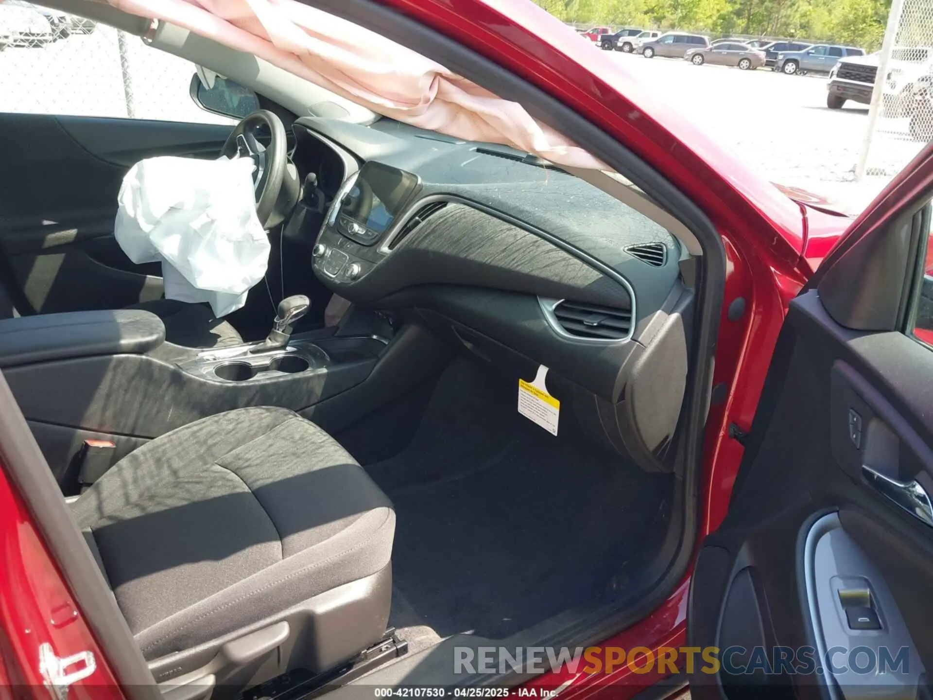 5 fotografías del automóvil dañado 1G1ZD5ST7RF171105 CHEVROLET MALIBU 2024