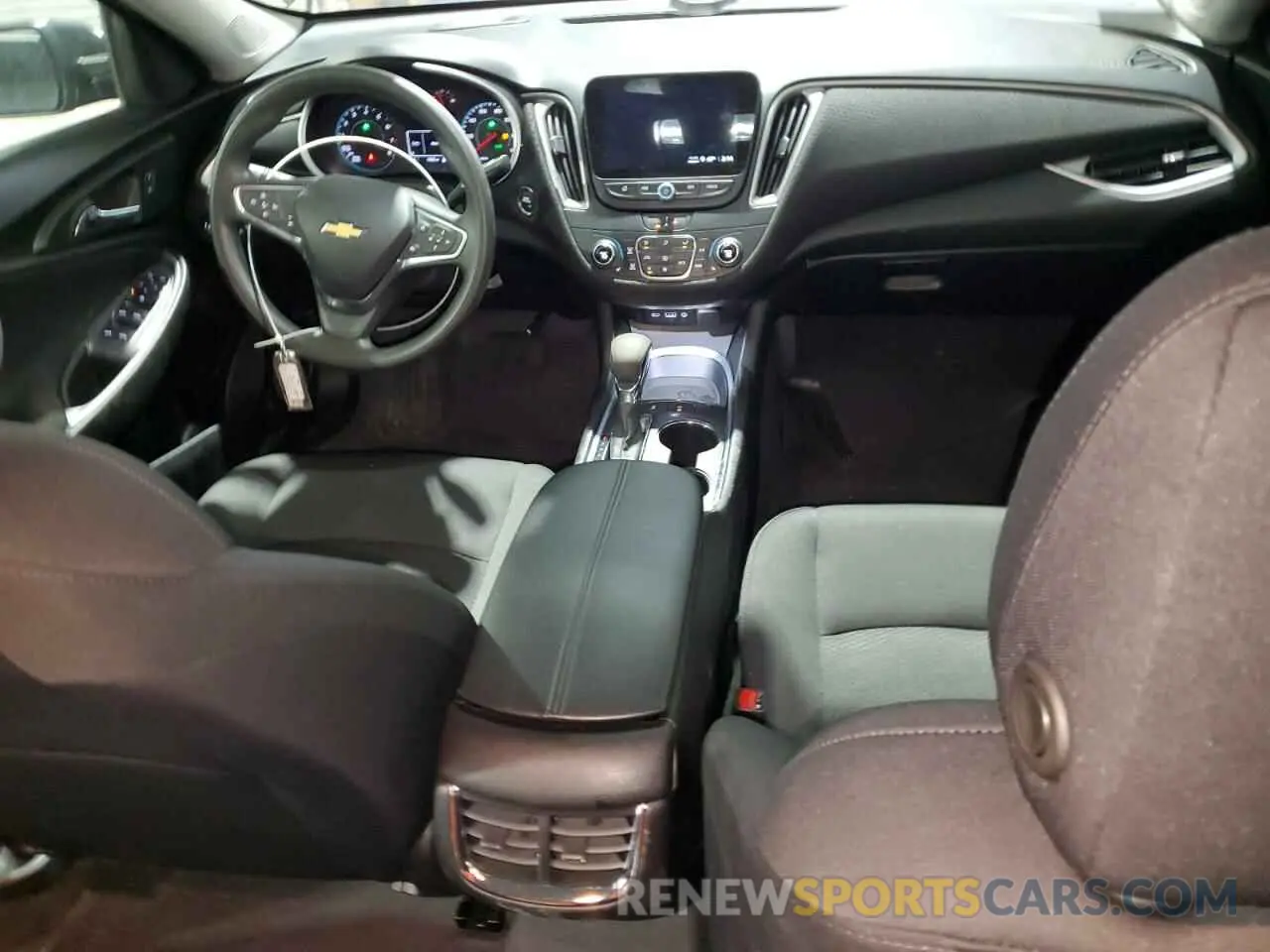 8 fotografías del automóvil dañado 1G1ZD5ST7RF216558 CHEVROLET MALIBU 2024