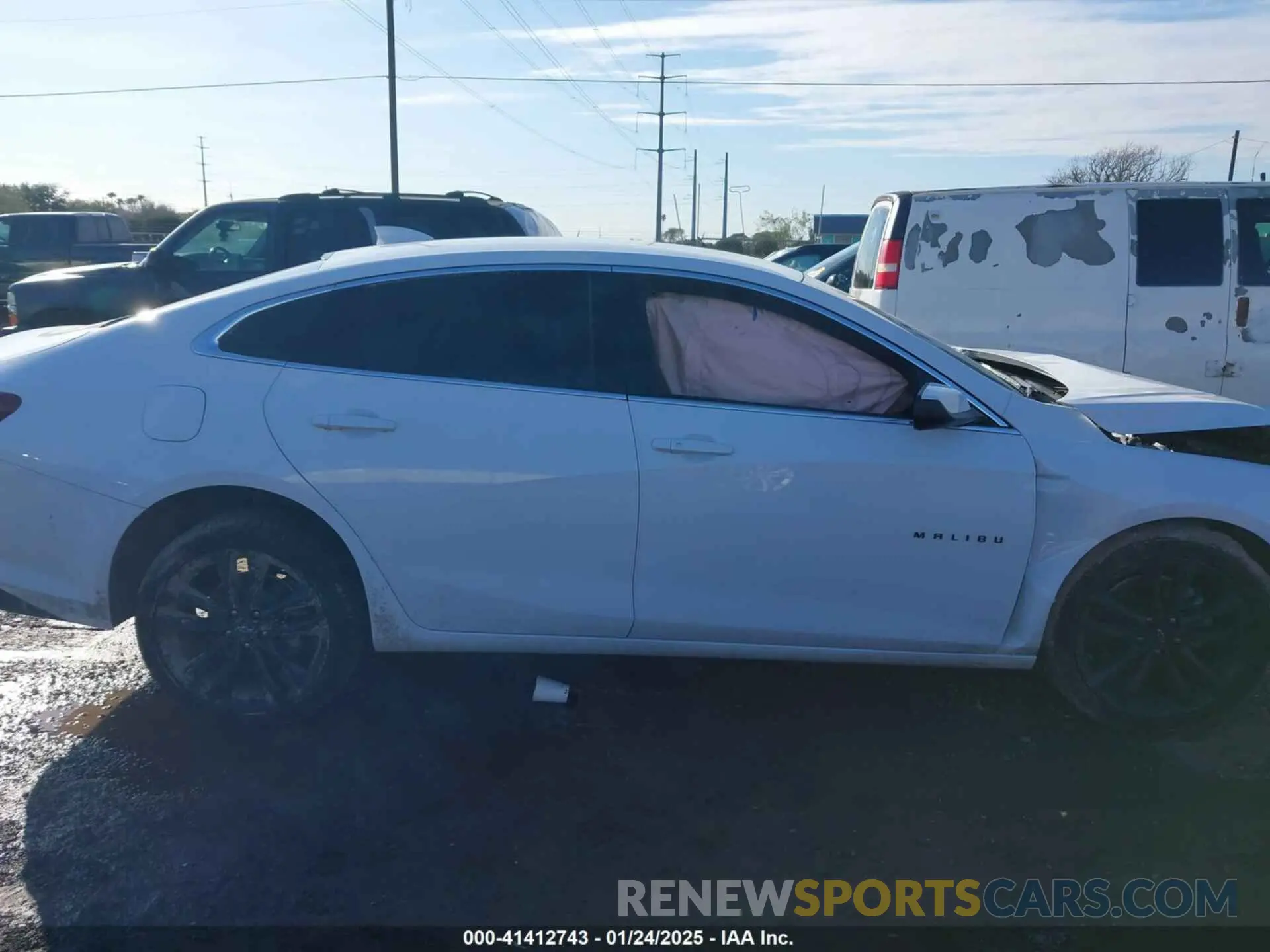 13 fotografías del automóvil dañado 1G1ZD5ST7RF222568 CHEVROLET MALIBU 2024