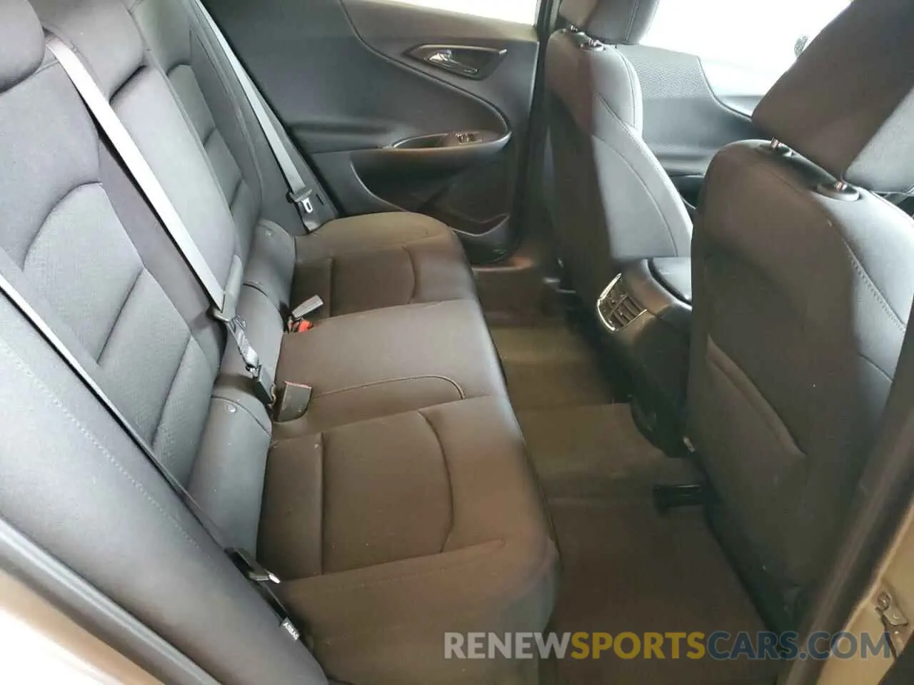 10 fotografías del automóvil dañado 1G1ZD5ST7RF236275 CHEVROLET MALIBU 2024