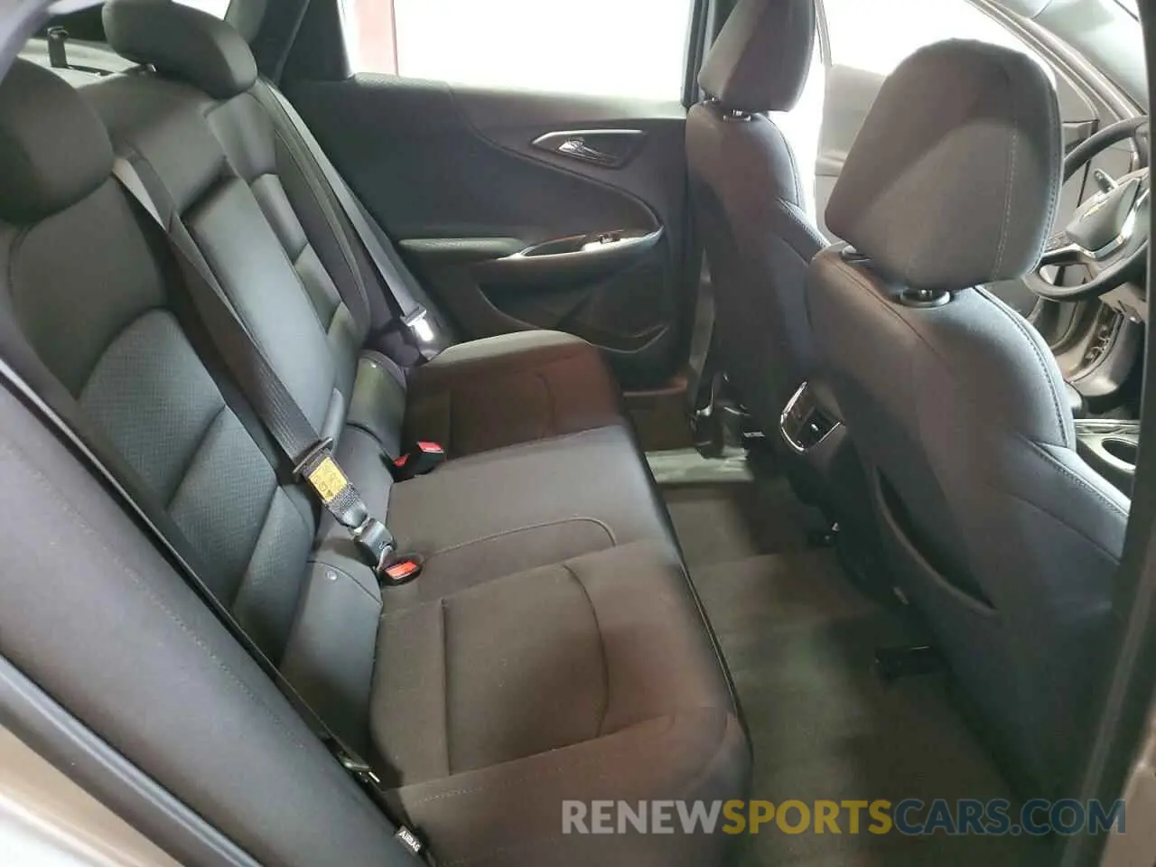 10 fotografías del automóvil dañado 1G1ZD5ST7RF241086 CHEVROLET MALIBU 2024