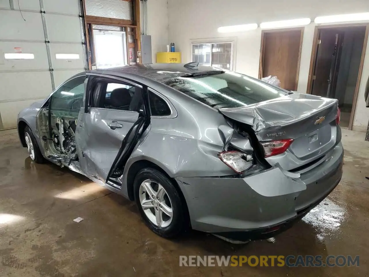 2 fotografías del automóvil dañado 1G1ZD5ST8RF113925 CHEVROLET MALIBU 2024