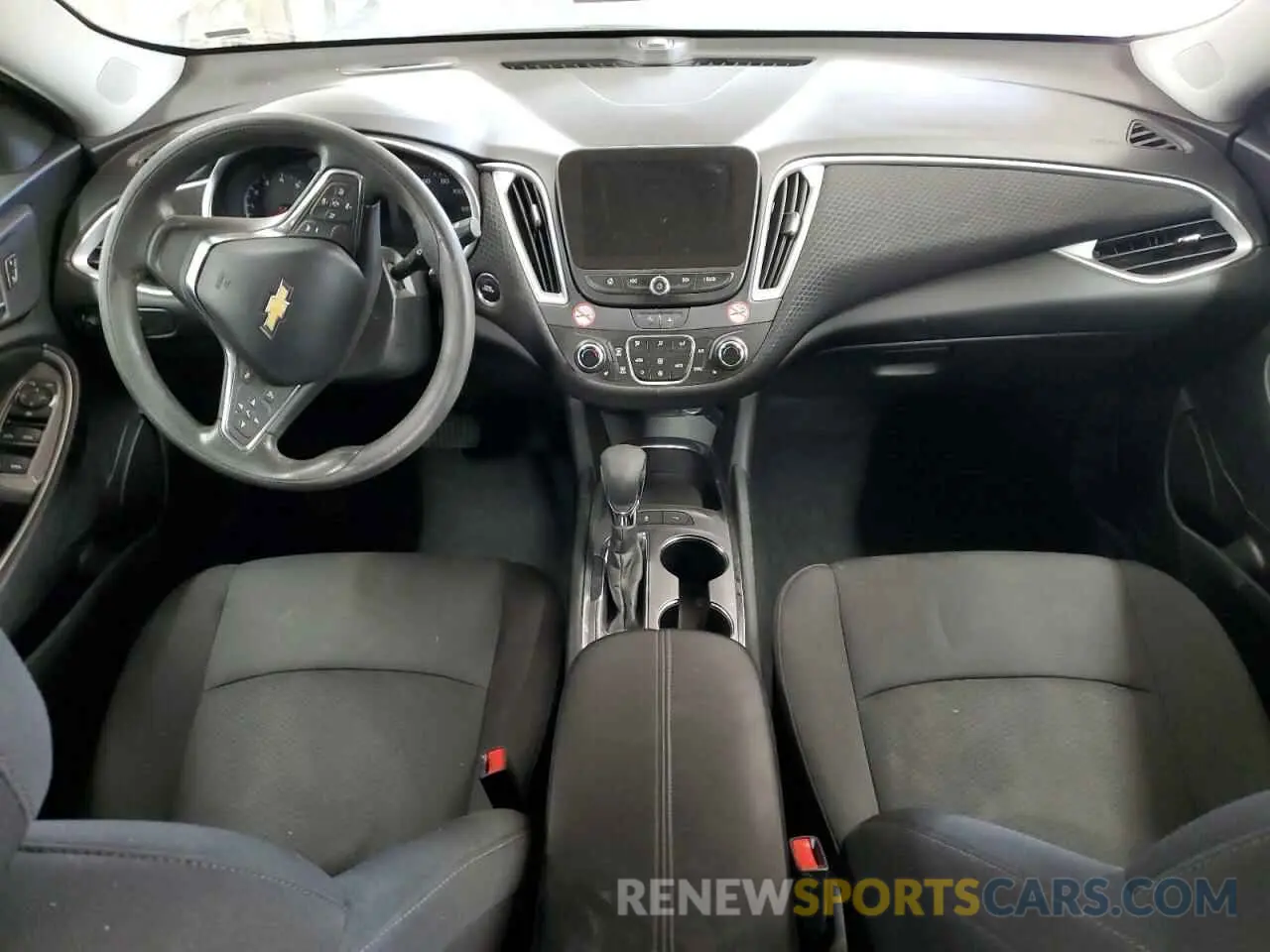 8 fotografías del automóvil dañado 1G1ZD5ST8RF113925 CHEVROLET MALIBU 2024