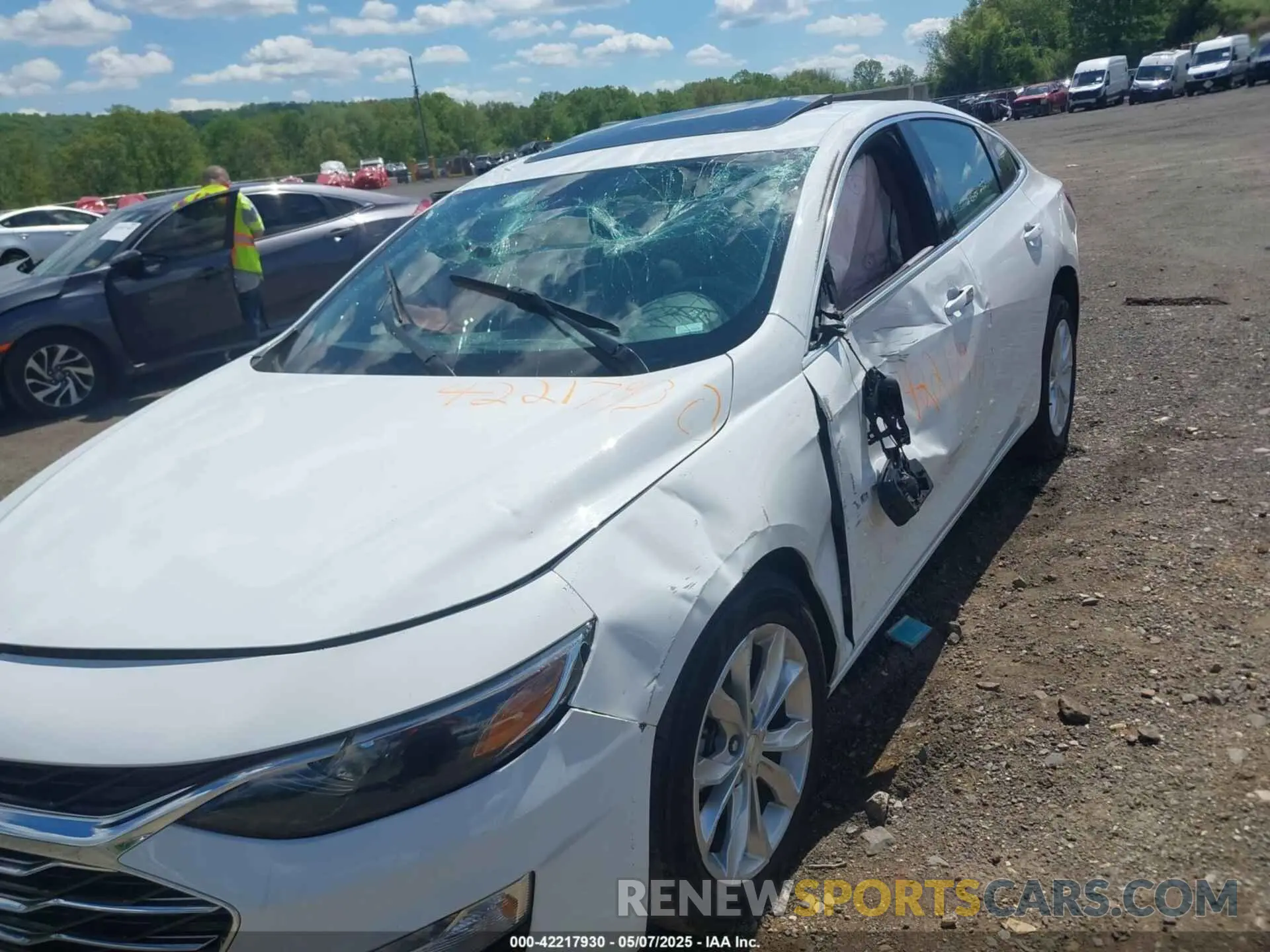 6 fotografías del automóvil dañado 1G1ZD5ST8RF131227 CHEVROLET MALIBU 2024