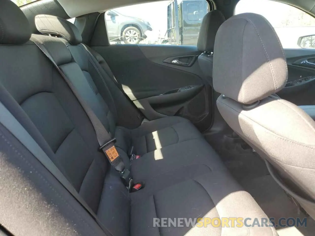 10 fotografías del automóvil dañado 1G1ZD5ST8RF184624 CHEVROLET MALIBU 2024