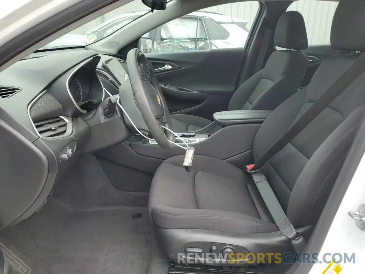 7 fotografías del automóvil dañado 1G1ZD5ST8RF203320 CHEVROLET MALIBU 2024