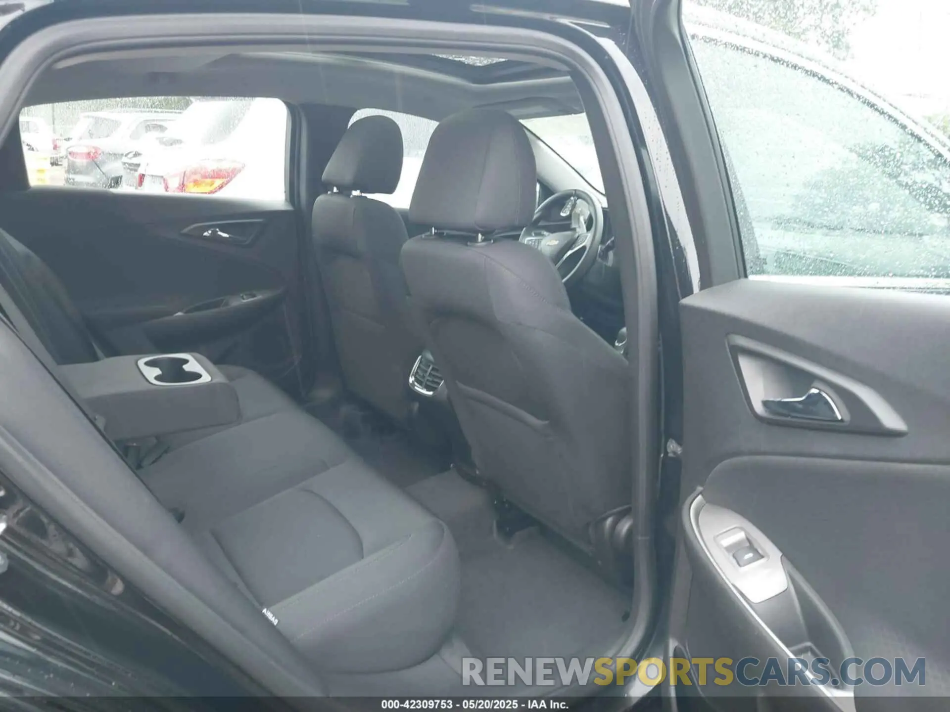 8 fotografías del automóvil dañado 1G1ZD5ST8RF209067 CHEVROLET MALIBU 2024